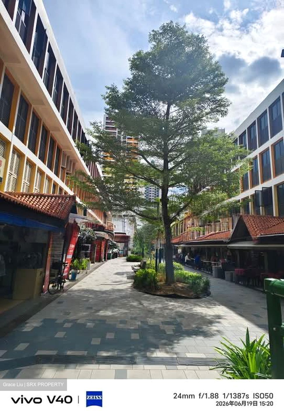 Toa Payoh Central (D12), Shop House #572074851